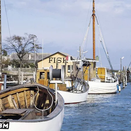 Nyaraló 4 Person On A In